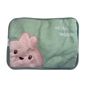 کیسه آب گرم برقی مدل hello rabbit با ظرقیت 800 میلی لیتر